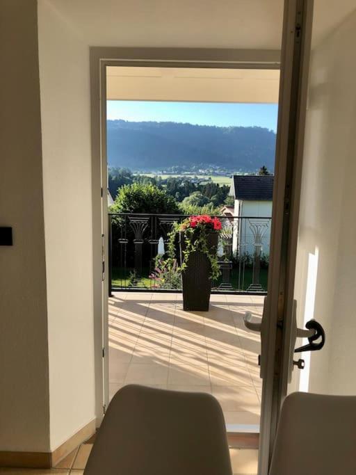 Bodenseenaehe Und Pfaenderblick Sigmarszell Esterno foto
